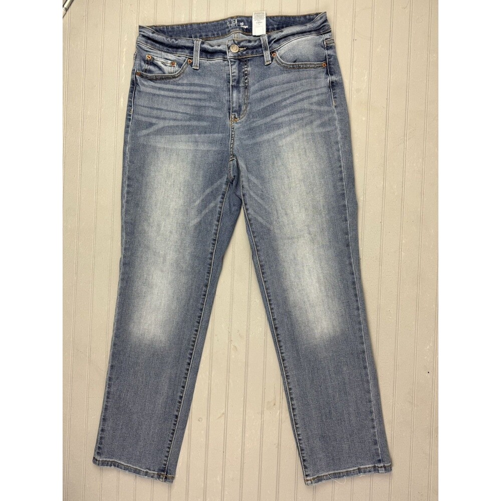 Time and Tru Size 10 Womens Jeans Straight Mid Rise Stretch Light Wash